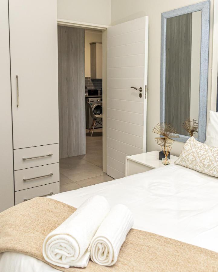 Fumo House Lifestyle Apartments Midrand Esterno foto